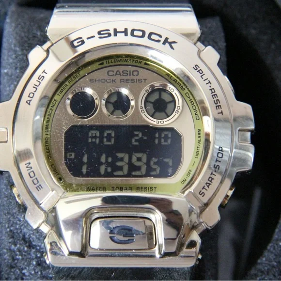 G-Shock Gold and Black Watch - Picture 2 of 3